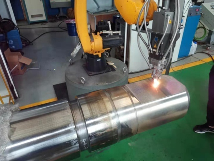 Surface strengthening of roller shaft head